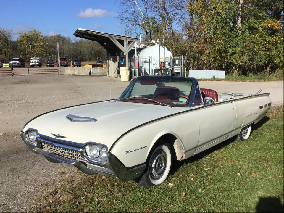 1962 Ford Thunderbird 3rd Gen - Image 16 of 21