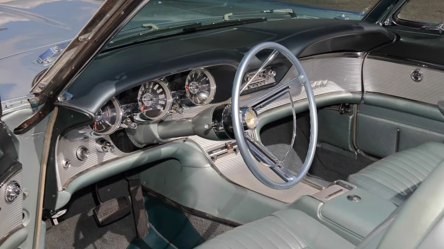 1962 Ford Thunderbird 3rd Gen - Image 16 of 31