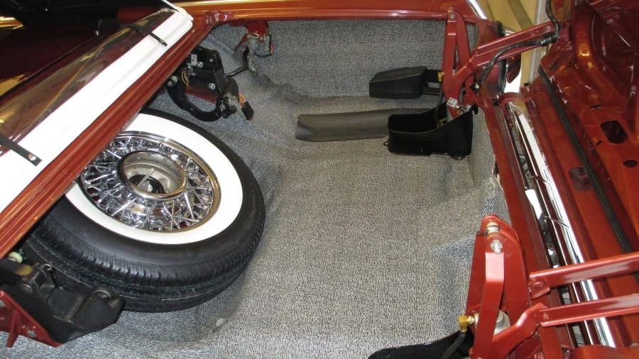 1962 Ford Thunderbird 3rd Gen - Image 14 of 21