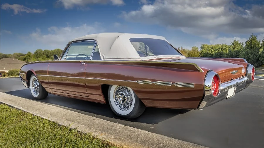 1962 Ford Thunderbird 3rd Gen - Image 17 of 21
