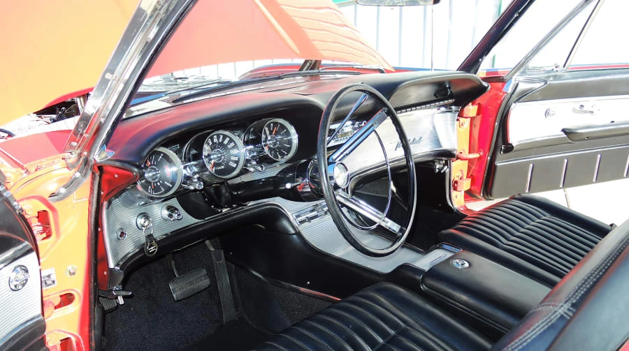 1962 Ford Thunderbird 3rd Gen - Image 4 of 12