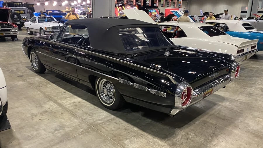 1962 Ford Thunderbird 3rd Gen - Image 2 of 14