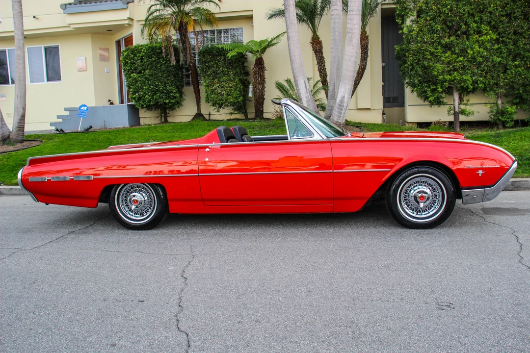 1962 Ford Thunderbird 3rd Gen - Image 7 of 31