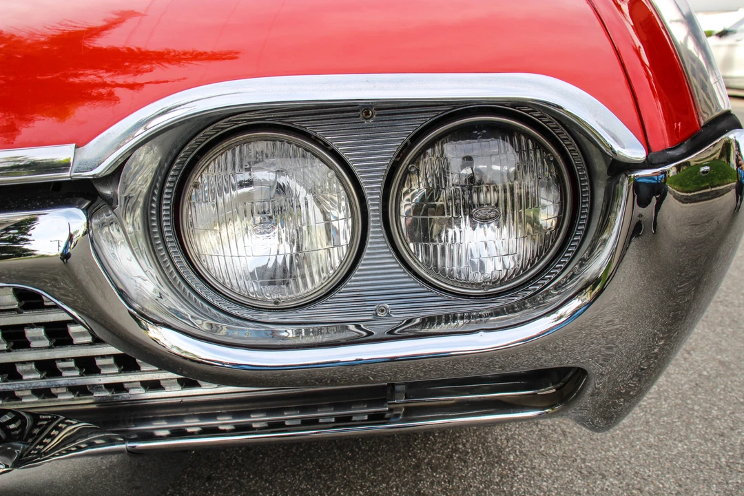 1962 Ford Thunderbird 3rd Gen - Image 19 of 31