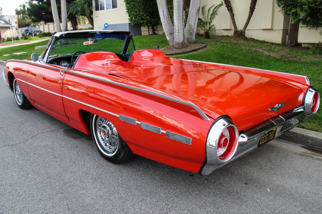 1962 Ford Thunderbird 3rd Gen - Image 11 of 31