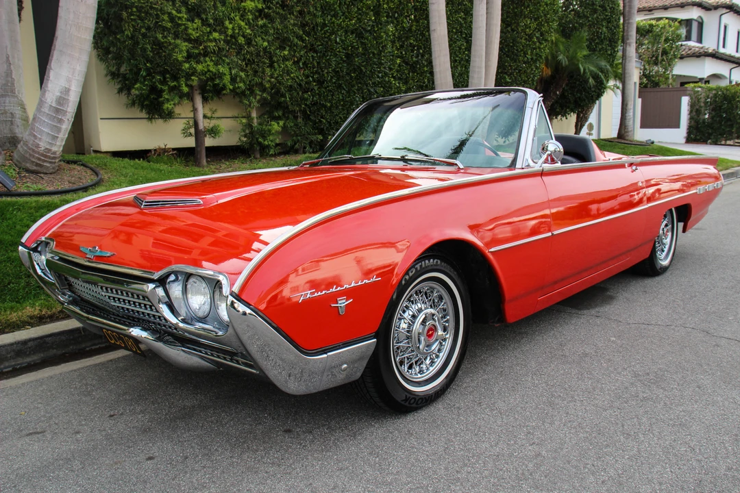 1962 Ford Thunderbird 3rd Gen - Image 2 of 31