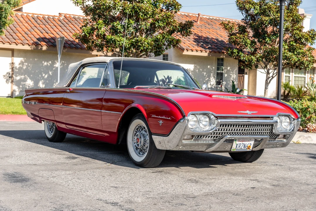 1962 Ford Thunderbird 3rd Gen - Image 18 of 31