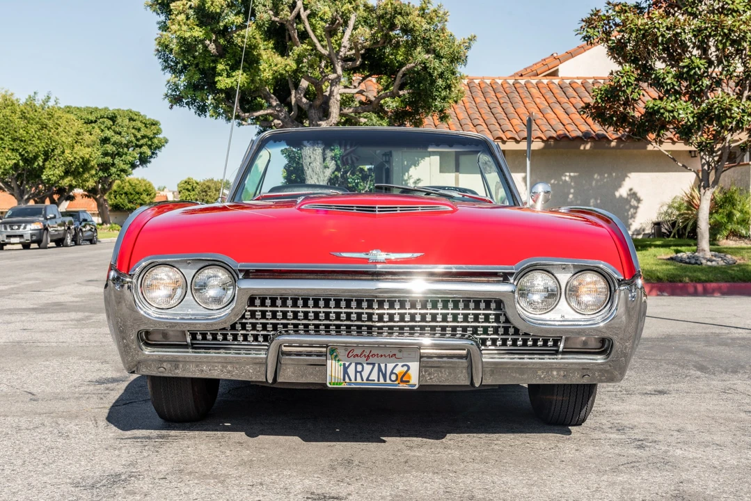 1962 Ford Thunderbird 3rd Gen - Image 19 of 31