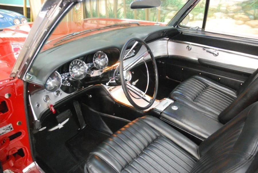 1962 Ford Thunderbird 3rd Gen - Image 4 of 12