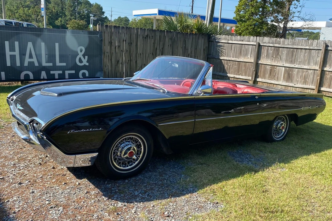 1962 Ford Thunderbird 3rd Gen - Image 5 of 31