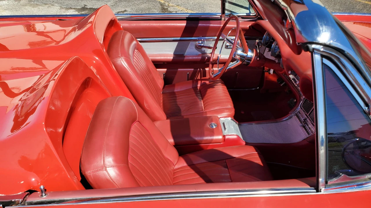 1962 Ford Thunderbird 3rd Gen - Image 4 of 23
