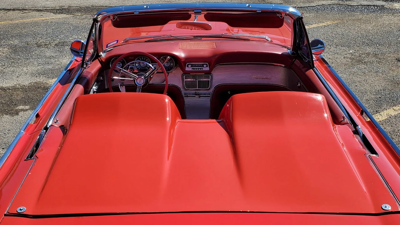 1962 Ford Thunderbird 3rd Gen - Image 14 of 23