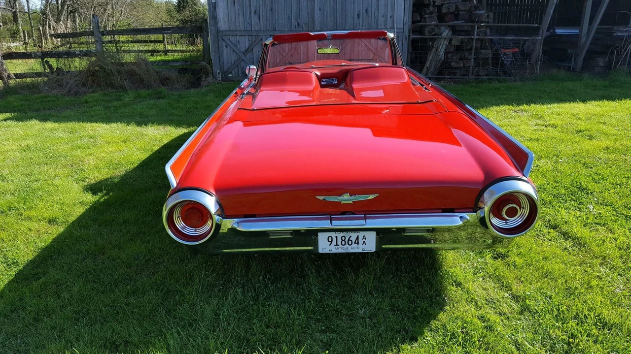 1962 Ford Thunderbird 3rd Gen - Image 17 of 31