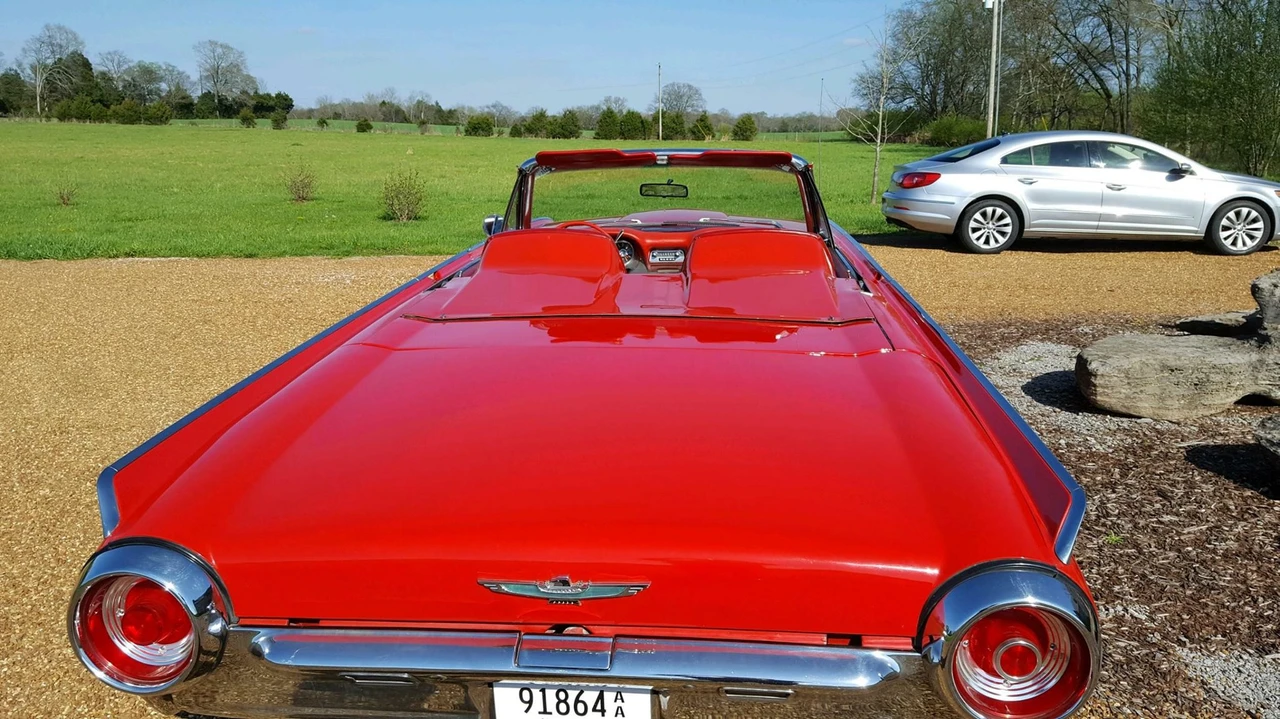 1962 Ford Thunderbird 3rd Gen - Image 25 of 31
