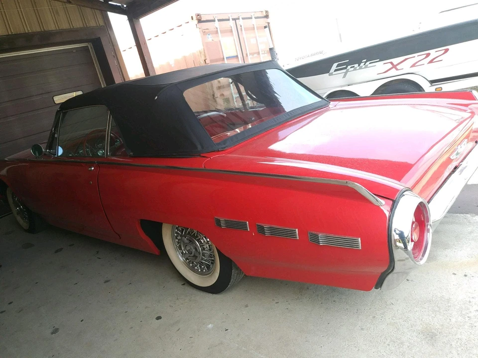 1962 Ford Thunderbird 3rd Gen - Image 29 of 31