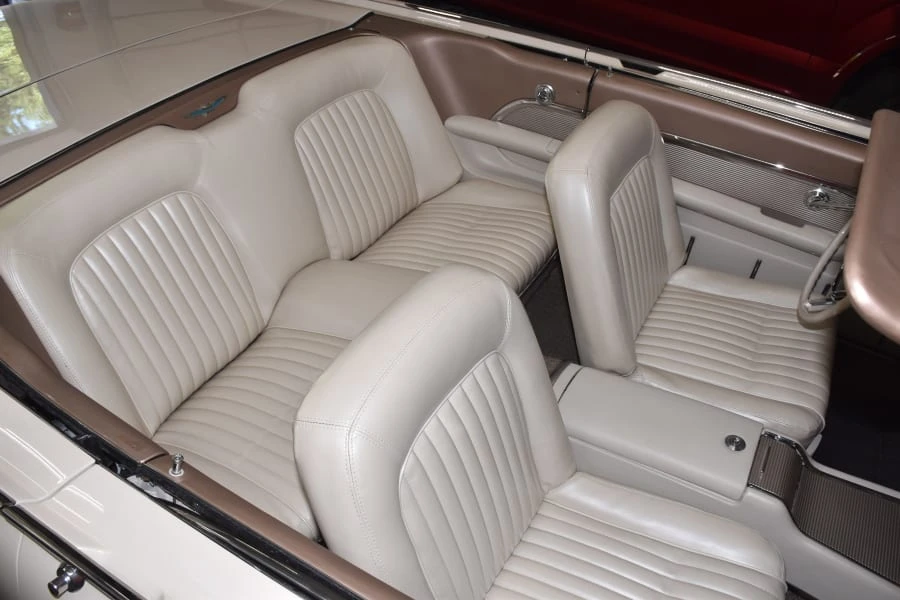 1962 Ford Thunderbird 3rd Gen - Image 6 of 12