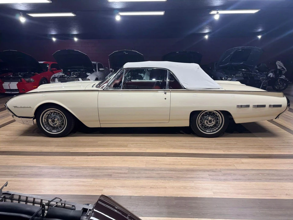 1962 Ford Thunderbird 3rd Gen - Image 3 of 31