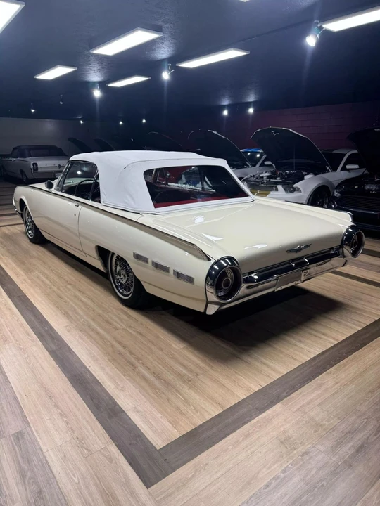 1962 Ford Thunderbird 3rd Gen - Image 4 of 31