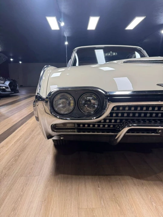 1962 Ford Thunderbird 3rd Gen - Image 12 of 31
