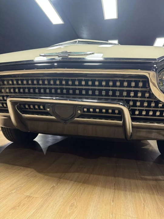 1962 Ford Thunderbird 3rd Gen - Image 16 of 31