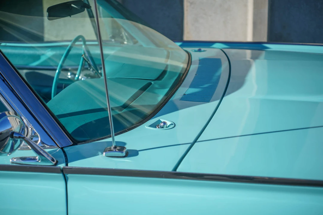 1962 Ford Thunderbird 3rd Gen - Image 27 of 31