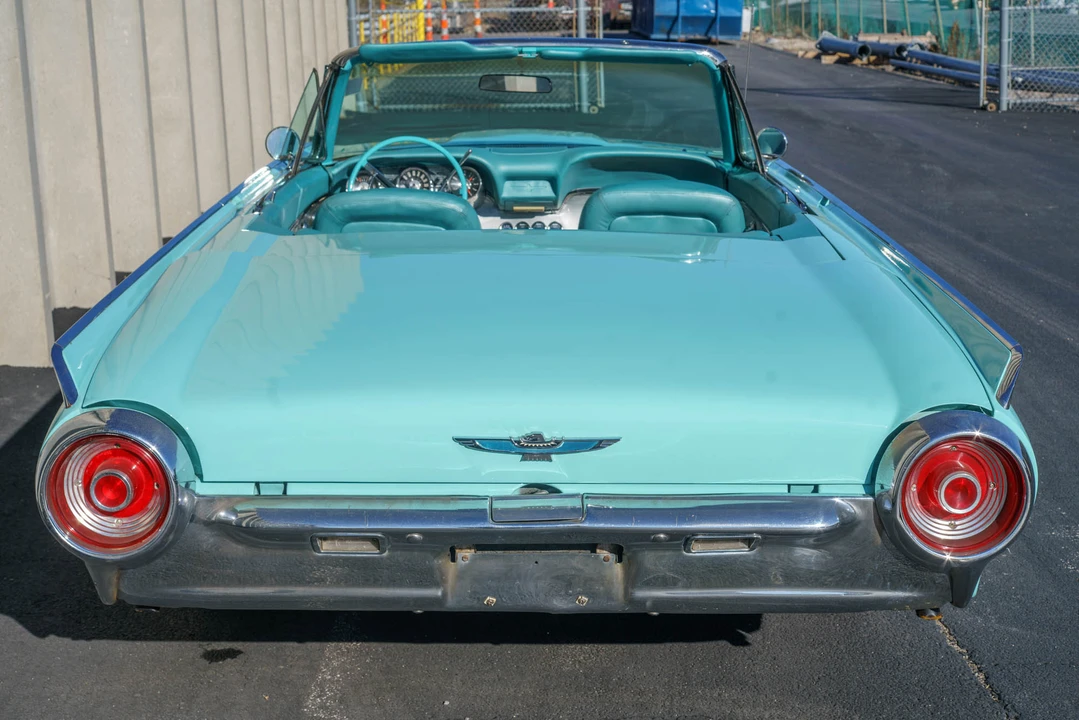 1962 Ford Thunderbird 3rd Gen - Image 10 of 31