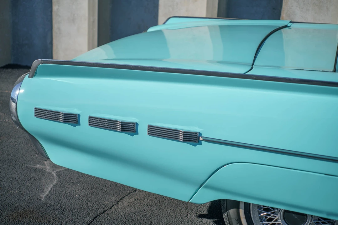 1962 Ford Thunderbird 3rd Gen - Image 30 of 31
