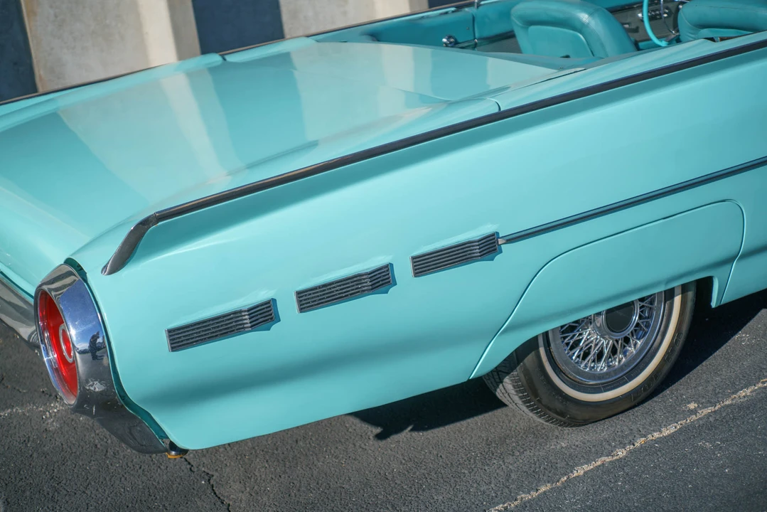 1962 Ford Thunderbird 3rd Gen - Image 31 of 31