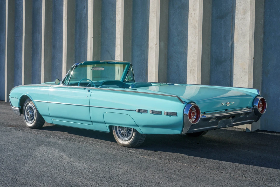 1962 Ford Thunderbird 3rd Gen - Image 8 of 31