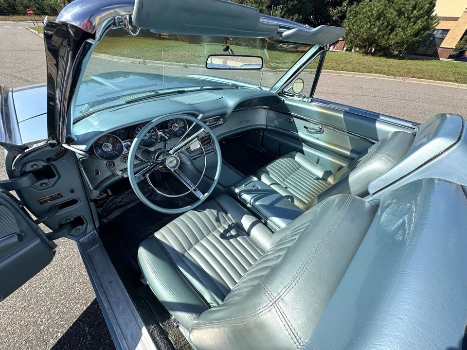 1962 Ford Thunderbird 3rd Gen - Image 19 of 21