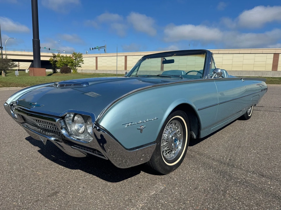 1962 Ford Thunderbird 3rd Gen - Image 7 of 21