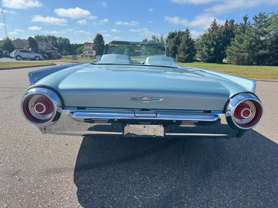 1962 Ford Thunderbird 3rd Gen - Image 4 of 21