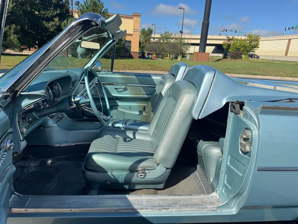 1962 Ford Thunderbird 3rd Gen - Image 18 of 21