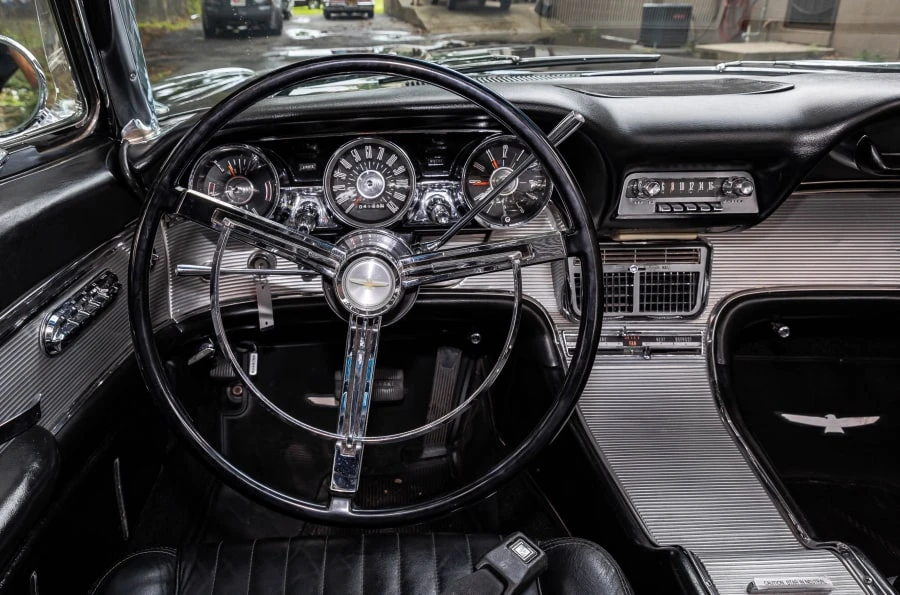 1962 Ford Thunderbird 3rd Gen - Image 29 of 31