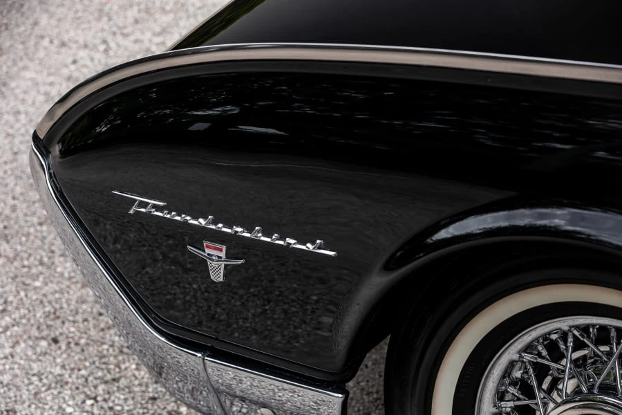 1962 Ford Thunderbird 3rd Gen - Image 12 of 31