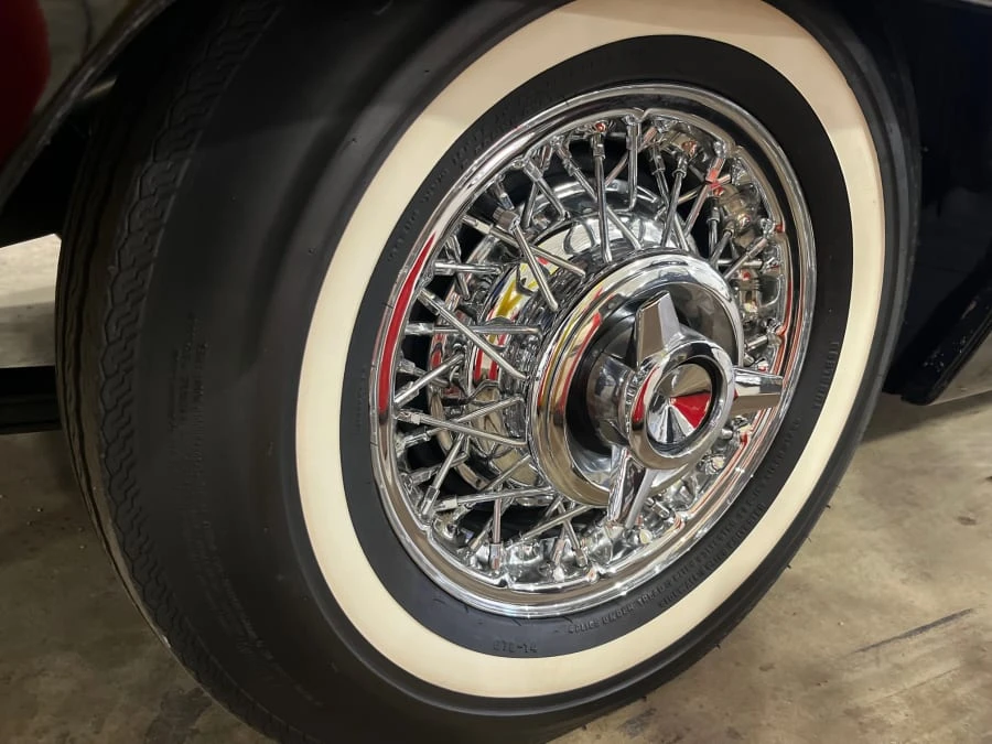 1962 Ford Thunderbird 3rd Gen - Image 16 of 31