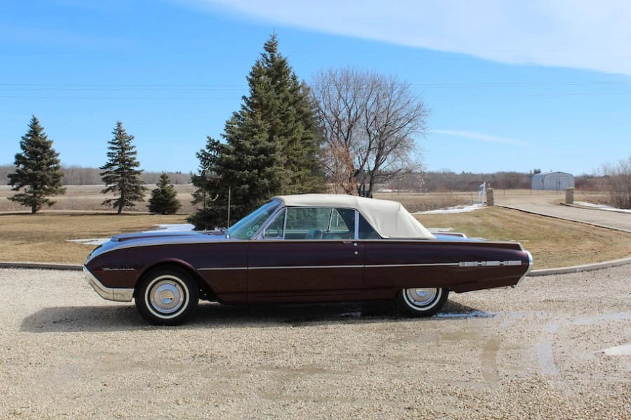1962 Ford Thunderbird 3rd Gen - Image 2 of 22
