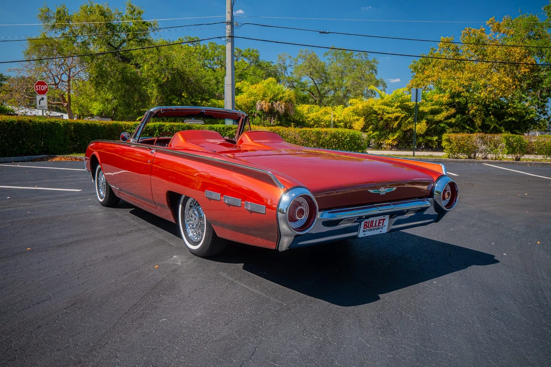 1962 Ford Thunderbird 3rd Gen - Image 17 of 31