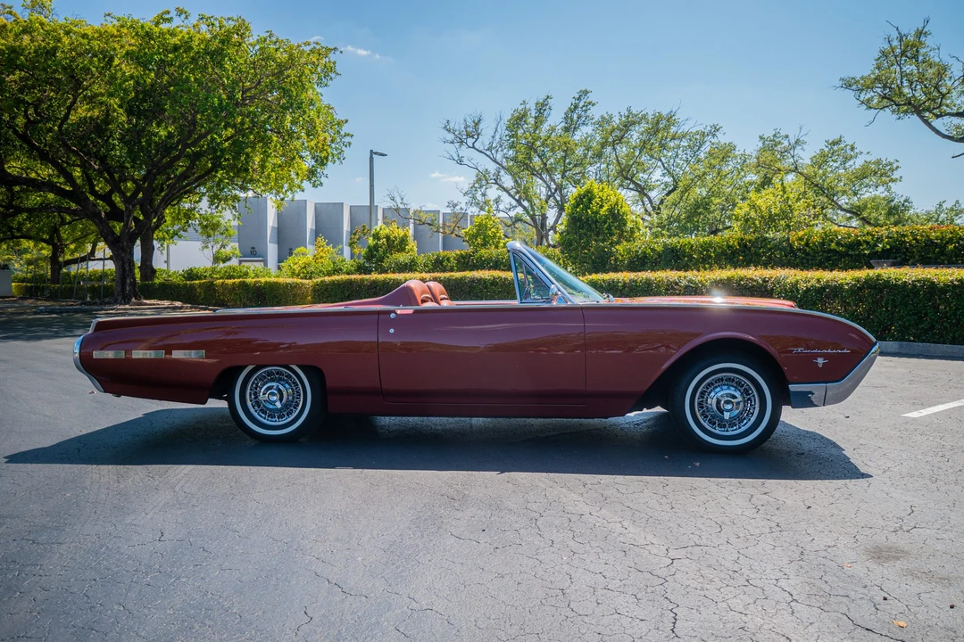 1962 Ford Thunderbird 3rd Gen - Image 31 of 31