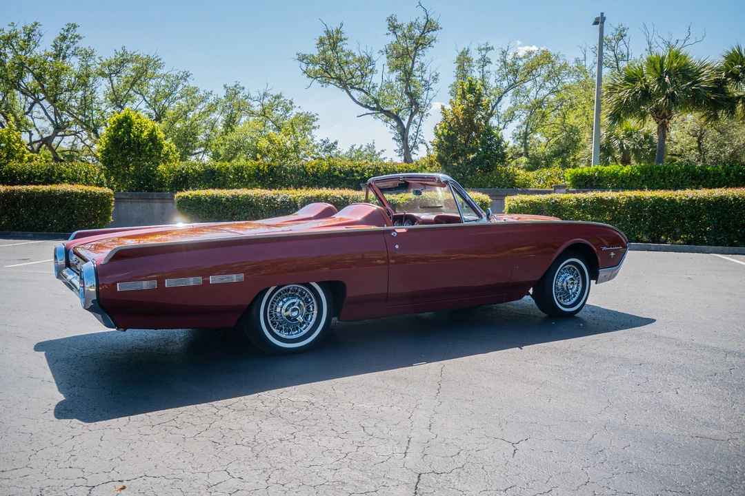 1962 Ford Thunderbird 3rd Gen - Image 29 of 31