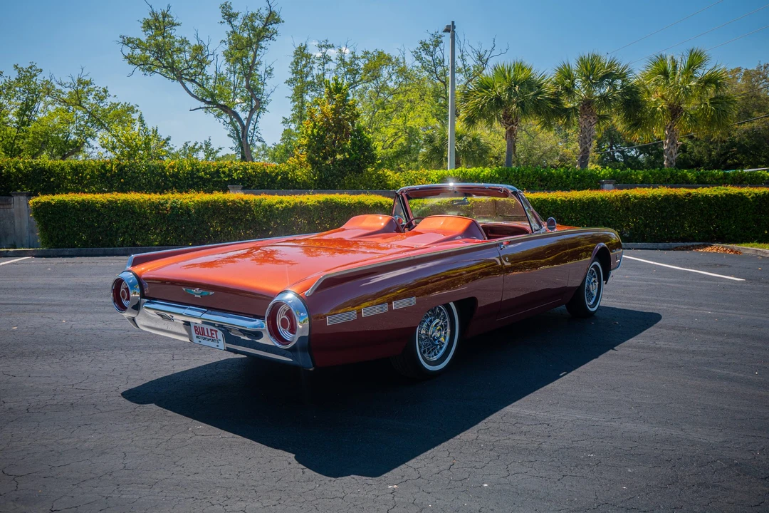 1962 Ford Thunderbird 3rd Gen - Image 26 of 31