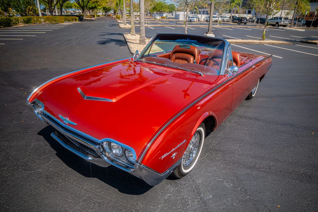 1962 Ford Thunderbird 3rd Gen - Image 4 of 31