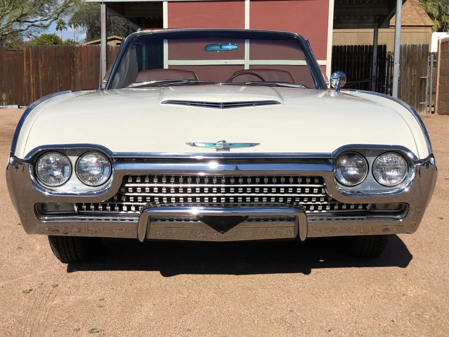 1962 Ford Thunderbird 3rd Gen - Image 10 of 11