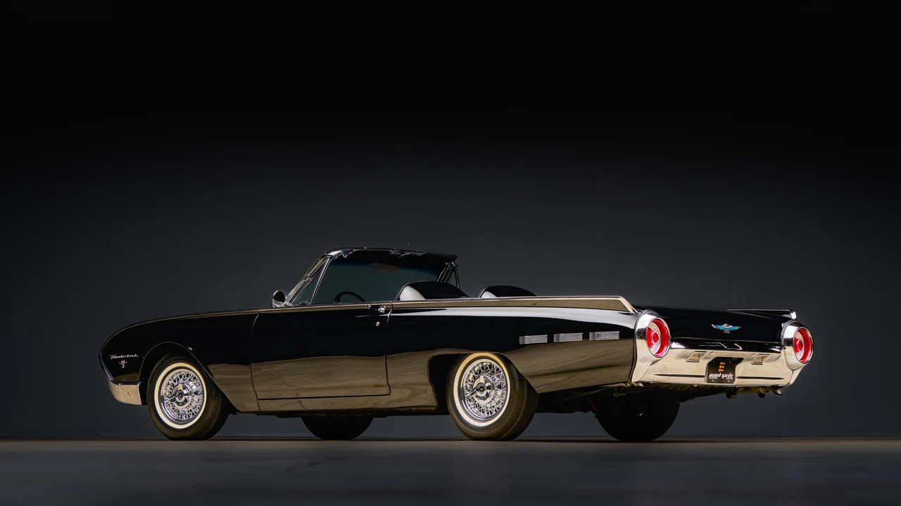 1962 Ford Thunderbird 3rd Gen - Image 12 of 31