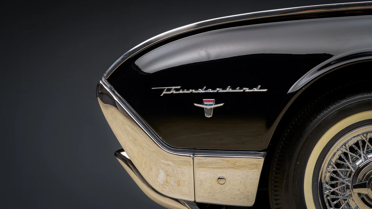 1962 Ford Thunderbird 3rd Gen - Image 18 of 31