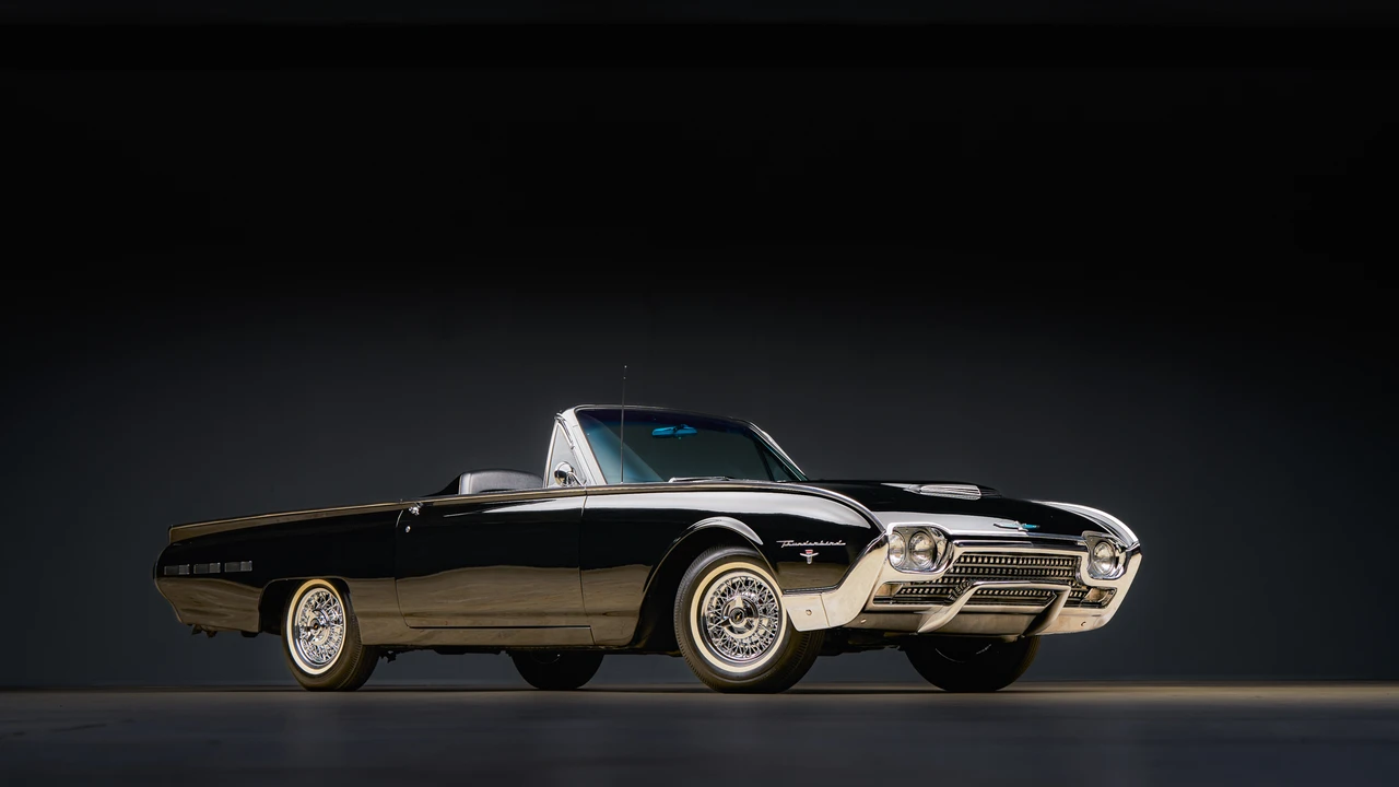 1962 Ford Thunderbird 3rd Gen - Image 7 of 31