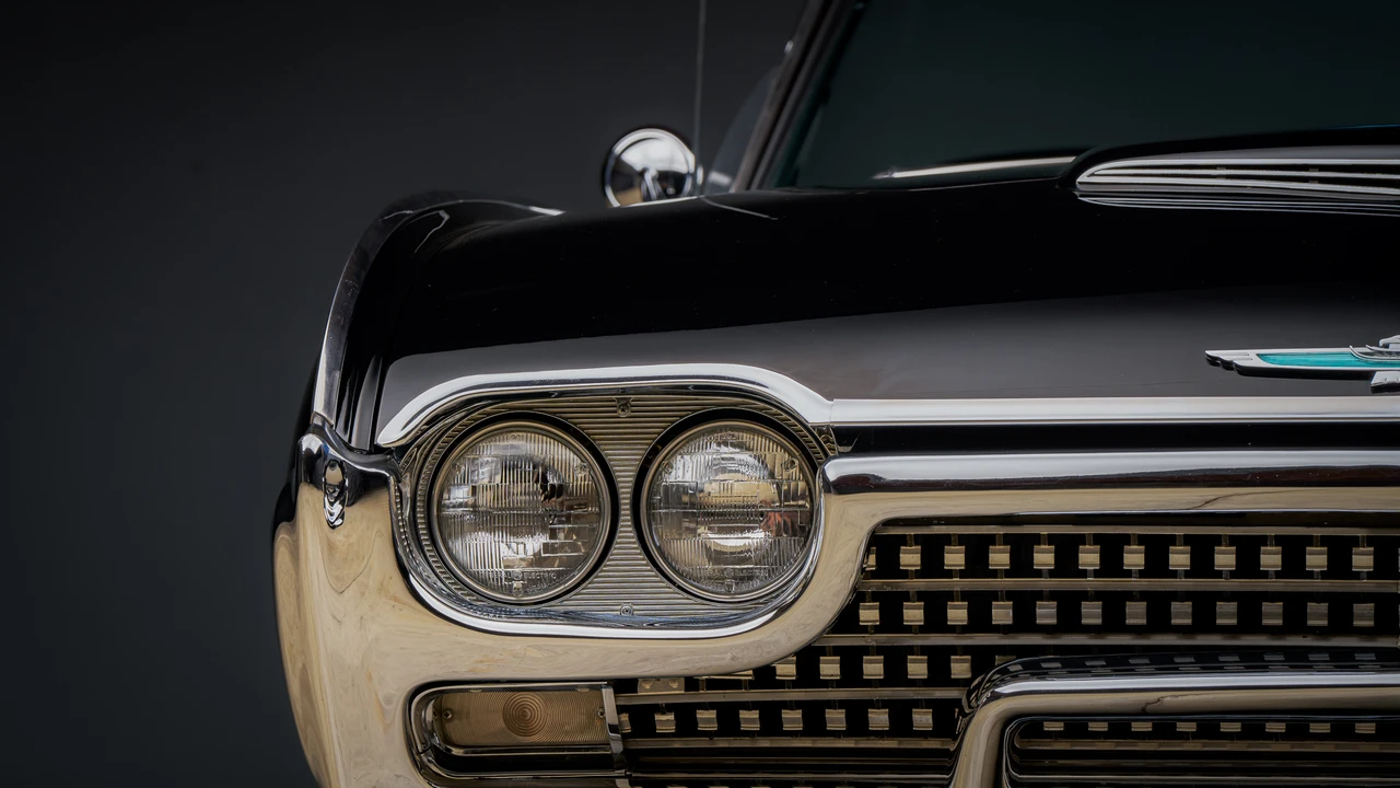1962 Ford Thunderbird 3rd Gen - Image 23 of 31