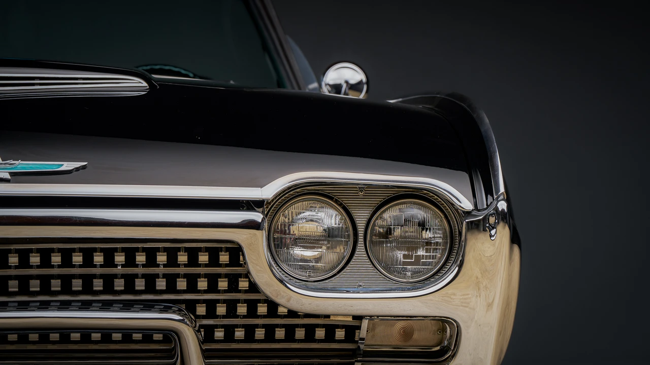 1962 Ford Thunderbird 3rd Gen - Image 24 of 31