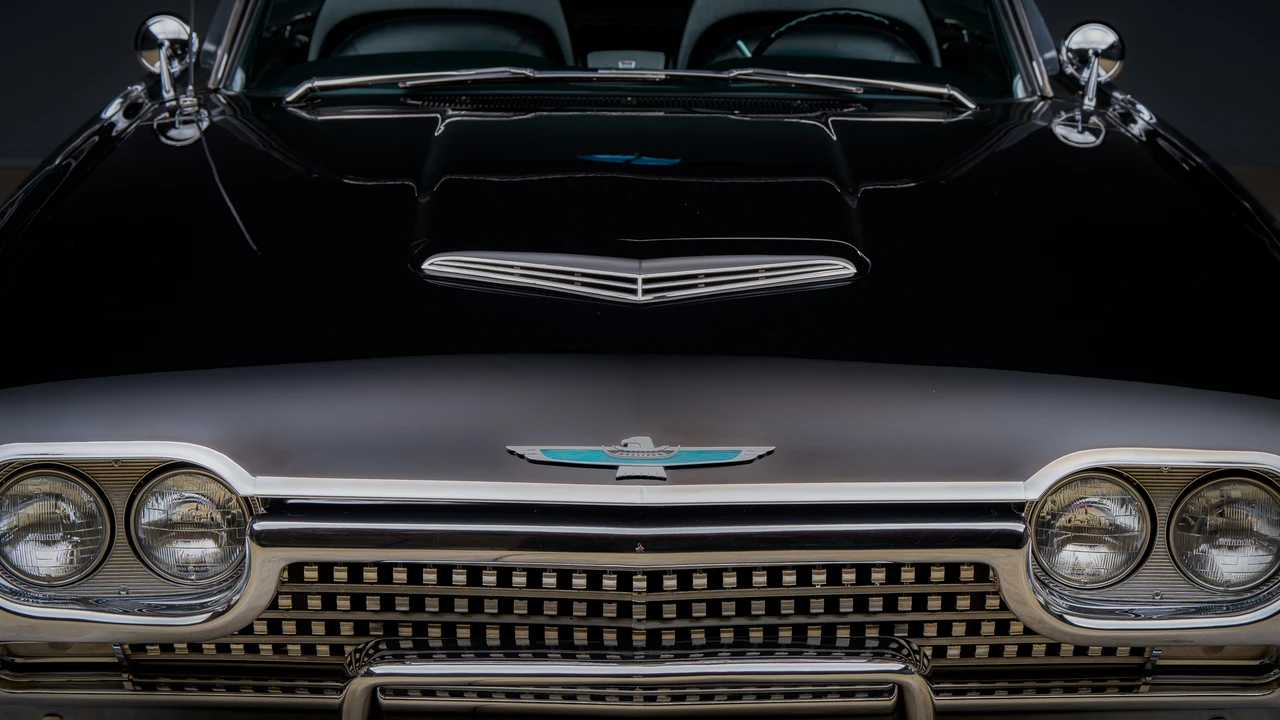 1962 Ford Thunderbird 3rd Gen - Image 28 of 31
