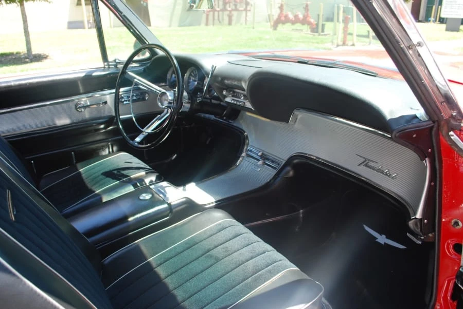1962 Ford Thunderbird 3rd Gen - Image 5 of 12
